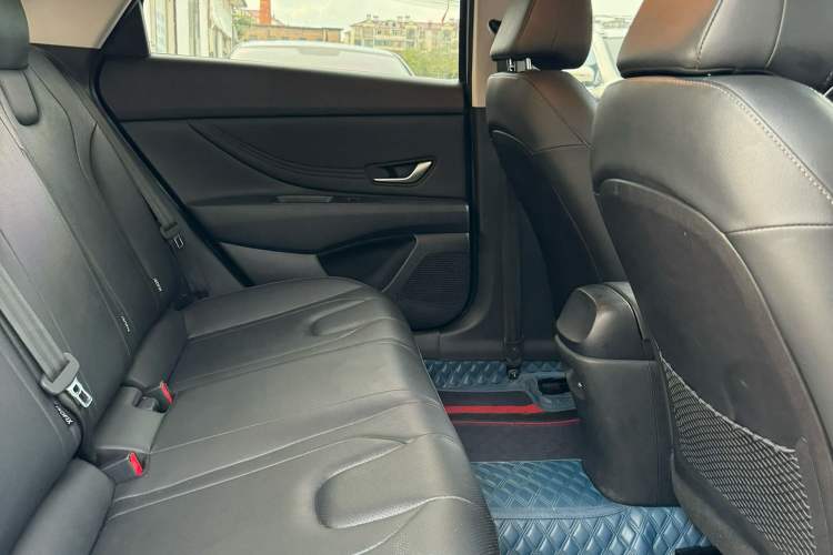 Used Hyundai Elantra 2021 1.5L CVT GLX Elite Edition
