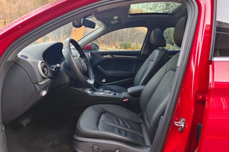 Used Audi A3 2019 Limousine 35 TFSI Style Edition China VI Emission Standard
