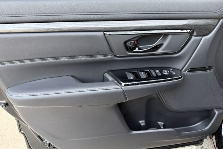 Used Honda CR-V 2021 240TURBO CVT 2WD Black Jazz Edition