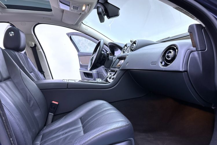 Used Jaguar XJ 2016 XJL 3.0 SC Two-Wheel-Drive Elegant Business Edition
