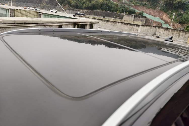 Used Cadillac XT5 2018 25T Luxury Model