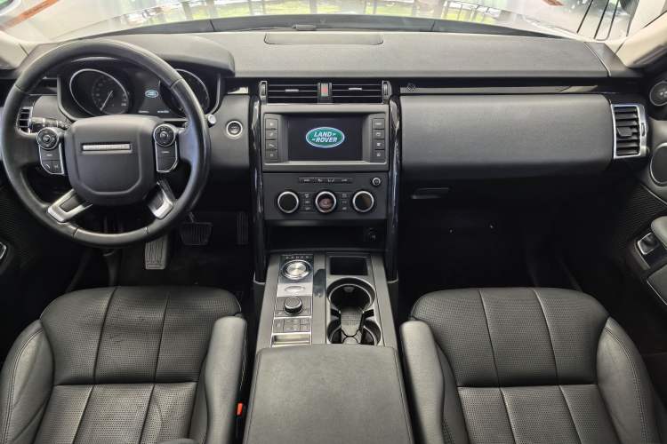 Used Land Rover Discovery 2017 3.0 SC V6 SE
