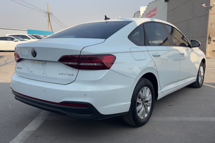 Used Volkswagen Lavida 2023 1.5L Automatic De Yi Edition