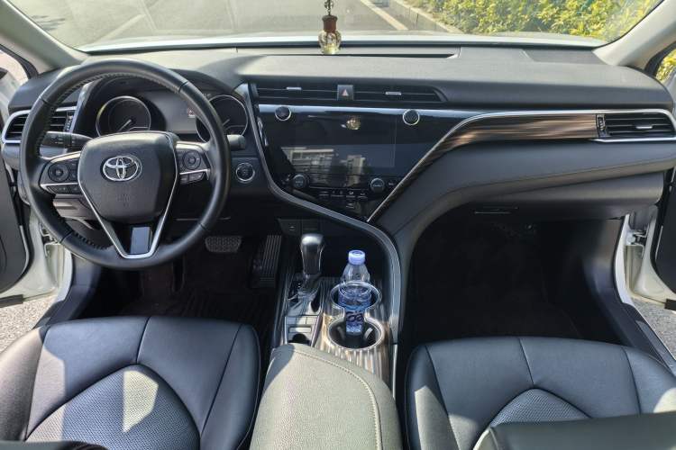 Used Toyota Camry 2019 Revised Version 2.5G Luxury Edition
