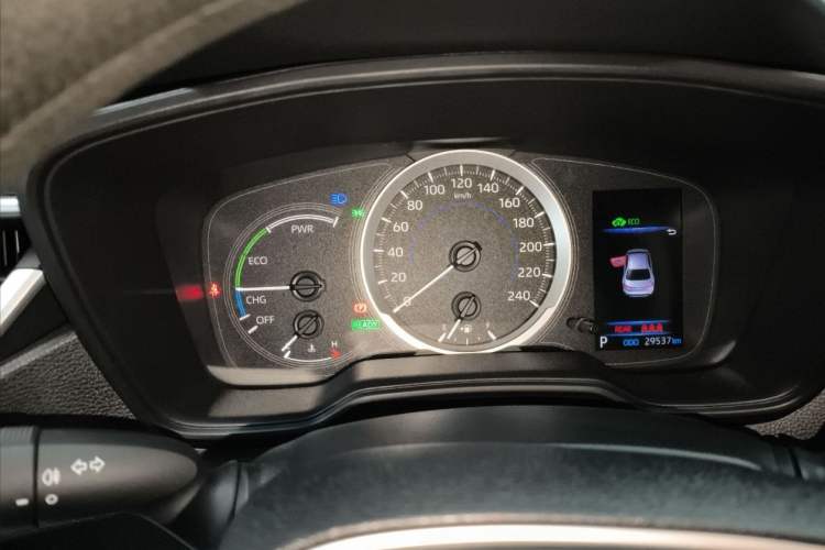 Used Toyota Levin 2022 Dual-Motor 1.8H E-CVT Leading Edition
