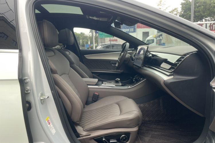 Used BYD Han 2024 EV Glory Edition 605KM Front-Wheel-Drive Premium Model