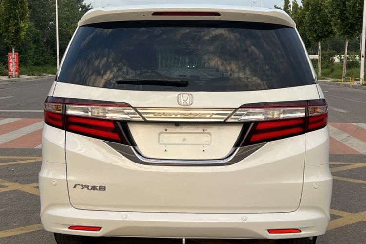 Used Honda Odyssey 2015 Updated Version 2.4L Smart Edition
