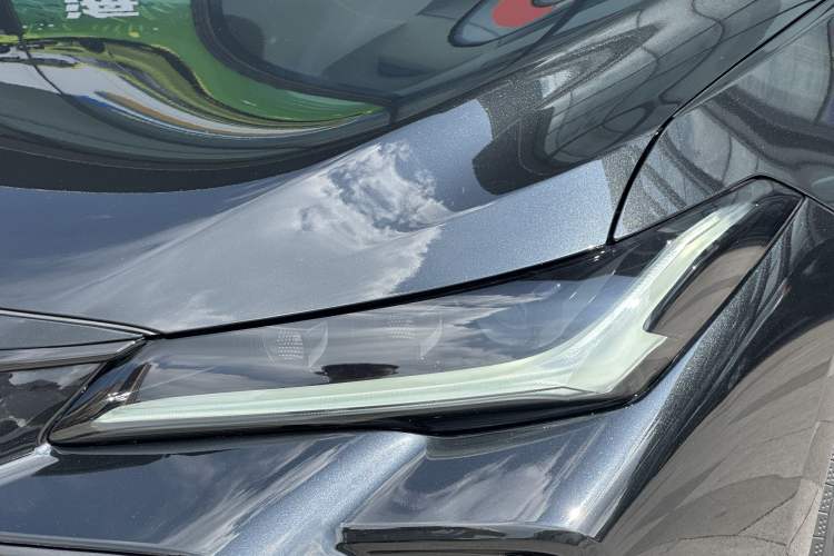 Used Toyota Avalon 2023 2.5L Luxury Edition
