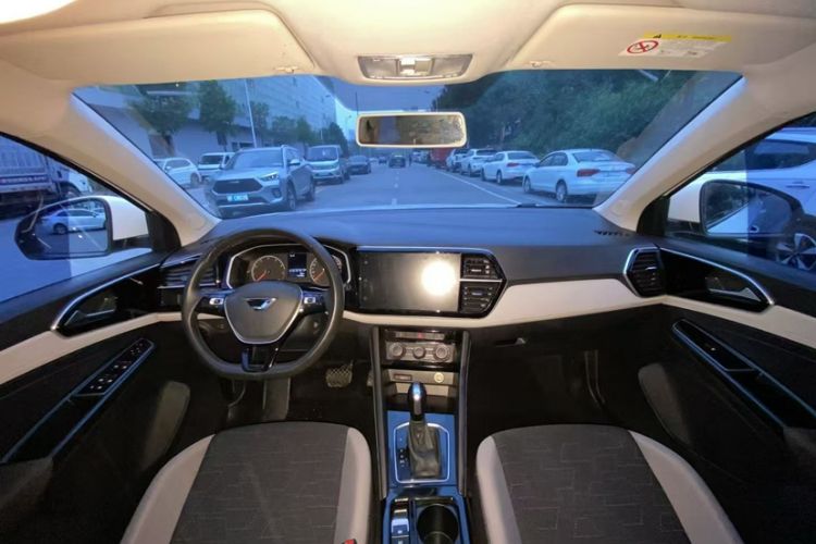 Used Jetta VS5 2023 280TSI Automatic Trend Edition