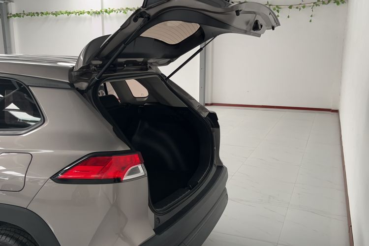 Used Toyota FRONTLANDER 2022 2.0L CVT Elite Edition
