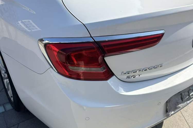 Used Buick LaCrosse 2018 20T Elite Edition