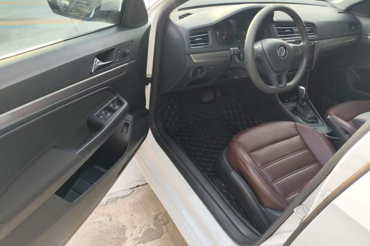 Used Volkswagen Lavida 2019 Lavida Start 1.5L Automatic Trendy Version China VI Standard
