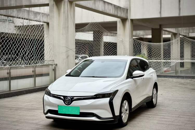 Used Buick Velite 6 2023 430km Range Commuter Version
