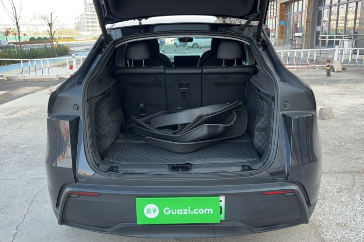 Used Tesla Model Y 2025 Rear-Wheel Drive First Edition
