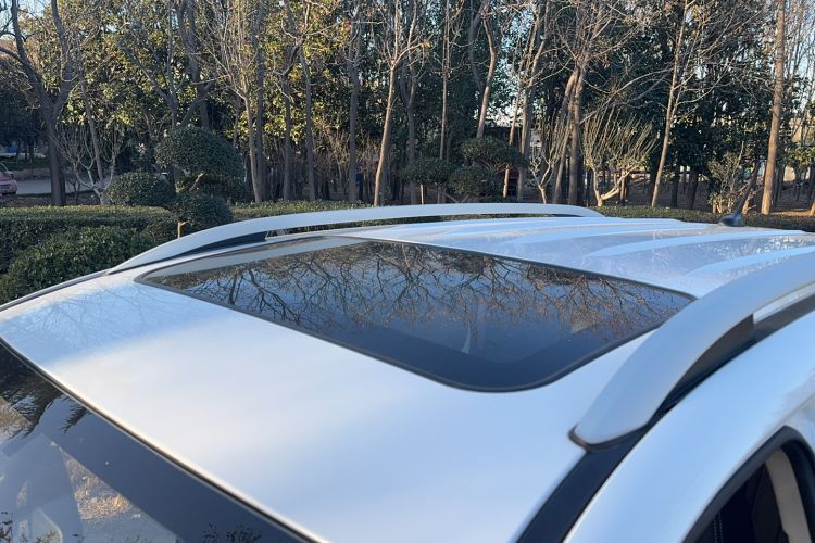 Used BYD Song New Energy 2017 Song DM 1.5TID All-Wheel Drive Luxury Model
