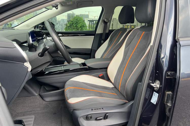 Used Volkswagen ID.6 CROZZ 2022 Long-Range Lite PRO Edition
