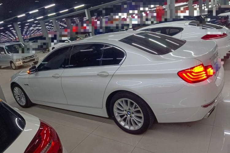 Used BMW 5 Series 2014 525Li Luxury Design Package
