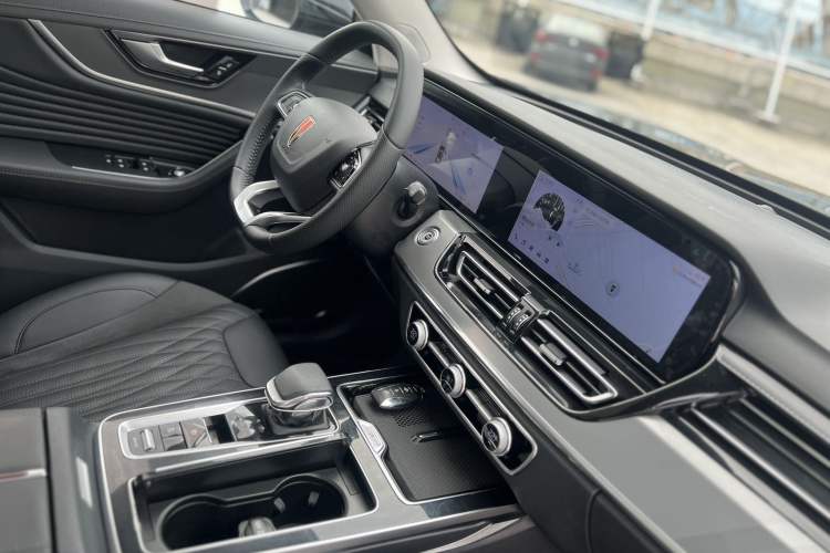 Used Hongqi HS5 2023 2.0T Qixiang Pro Edition
