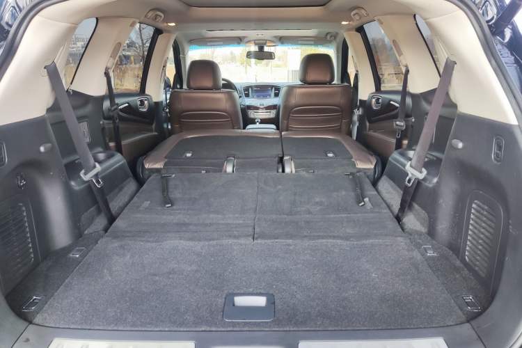 Used Infiniti QX60 2016 2.5 S/C Hybrid Two-Wheel-Drive Excellence Edition China V Standard