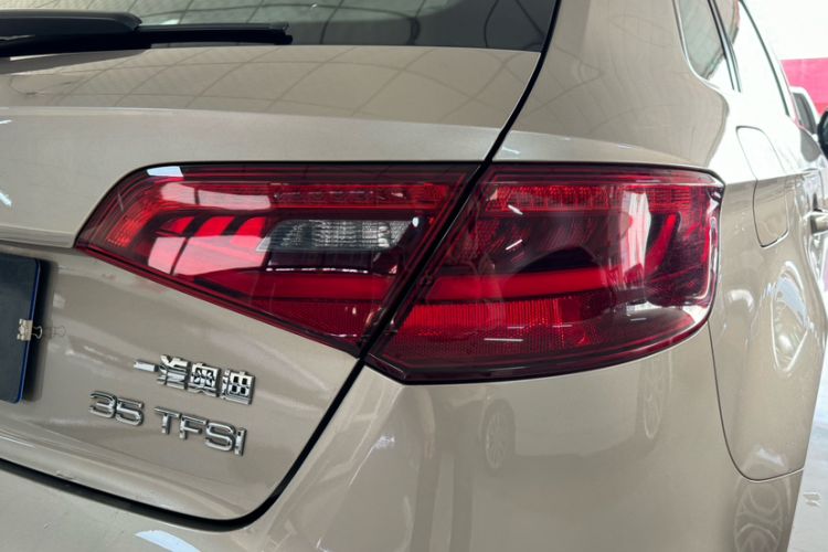 Used Audi A3 2015 Sportback 35 TFSI Millionth Anniversary Intelligent Leading Model
