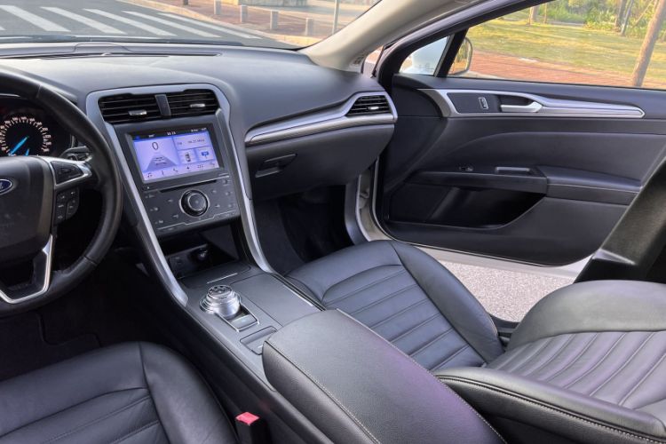 Used Ford Mondeo 2017 EcoBoost 200 Stylish Model