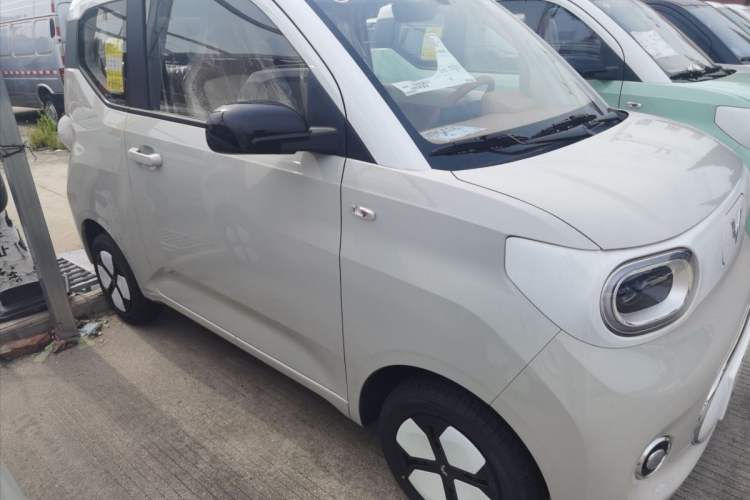 Used Wuling Hongguang MINIEV 2024 3rd Generation 215km Advanced Version