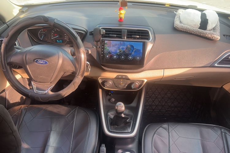 Used Ford Escort 2015 1.5L Manual Comfort Model
