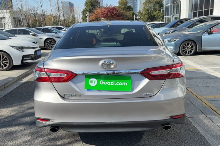 Used Toyota Camry 2021 2.0G Luxury Edition