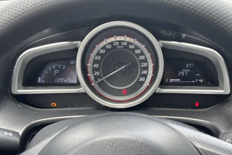 Used Mazda Mazda 3 Axela 2016 Sedan 1.5L Automatic Luxury Model
