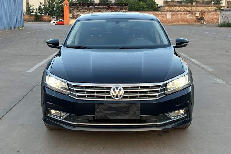 Used Volkswagen Passat 2017 330TSI DSG Prestige Edition
