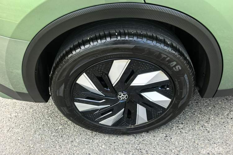 Used Venucia V DD-i 2023 110 km iE Version