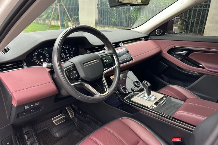 Used Land Rover Range Rover Evoque 2022 Aurora L 249 PS R-Dynamic Luxury Edition
