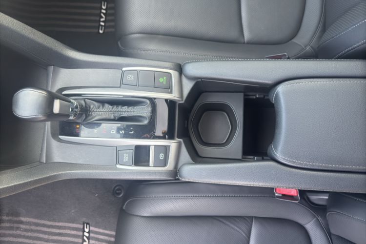 Used Honda Civic 2016 220TURBO CVT Prestige Edition
