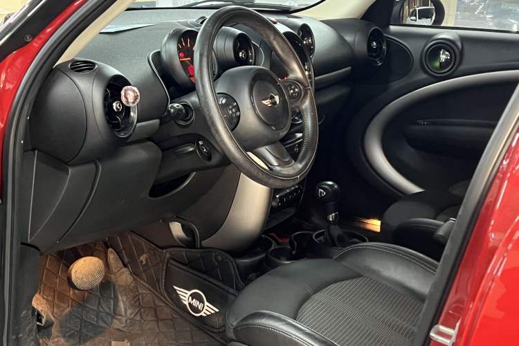 Used  Countryman 2014 1.6T COOPER ALL4 Fun
