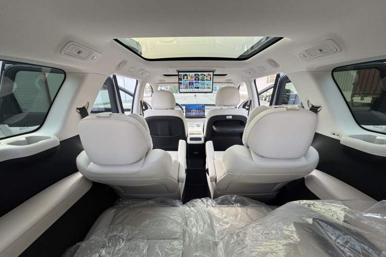 Used Leapmotor C16 2024 Pure Electric 520 Deluxe Edition
