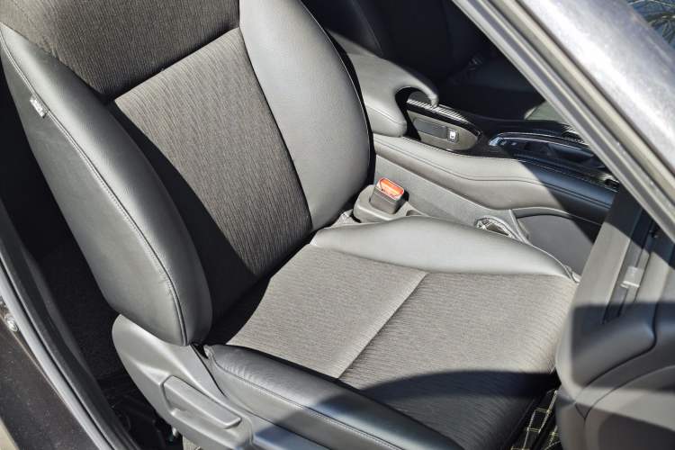 Used Honda Vezel 2020 220 TURBO CVT Luxury Edition
