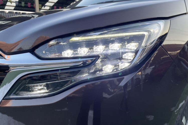 Used Buick GL8 2021 ES Land Cruiser 653T Luxury Edition