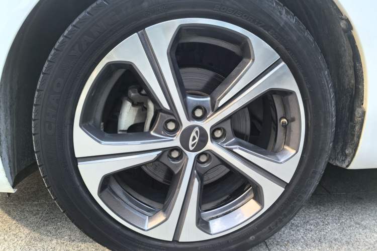 Used Chery Arrizo 5 2019 Revised PRO 1.5L CVT Youth Edition China VI Standard
