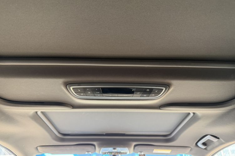 Used Buick GL8 2022 ES Land Cruiser 653T Luxury Model
