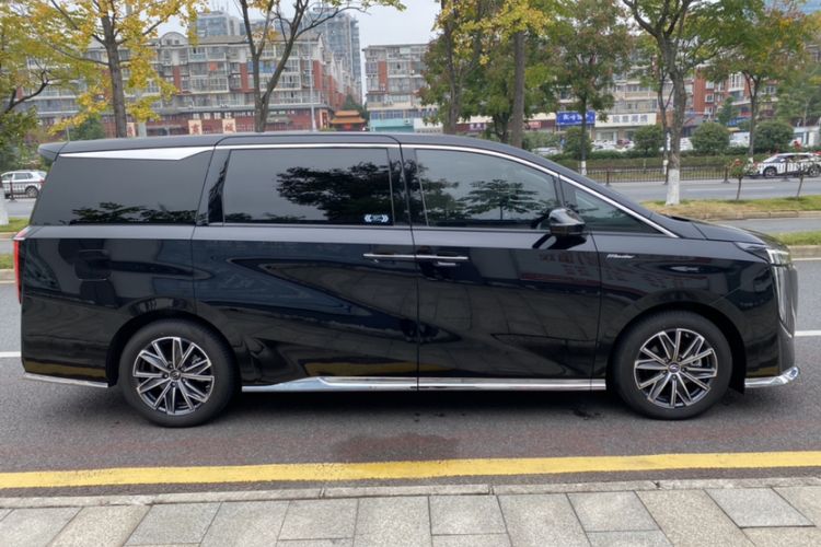 Used GAC Trumpchi M8 2024 Master Series 400T Prestige Edition