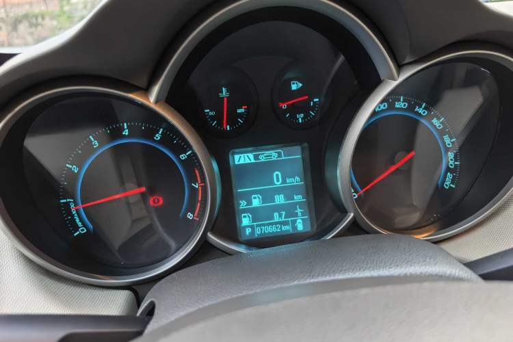 Used Chevrolet Cruze 2015 1.5L Classic SE AT
