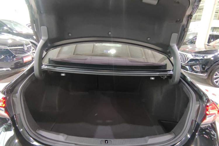 Used Buick LaCrosse 2021 652T Luxury Model
