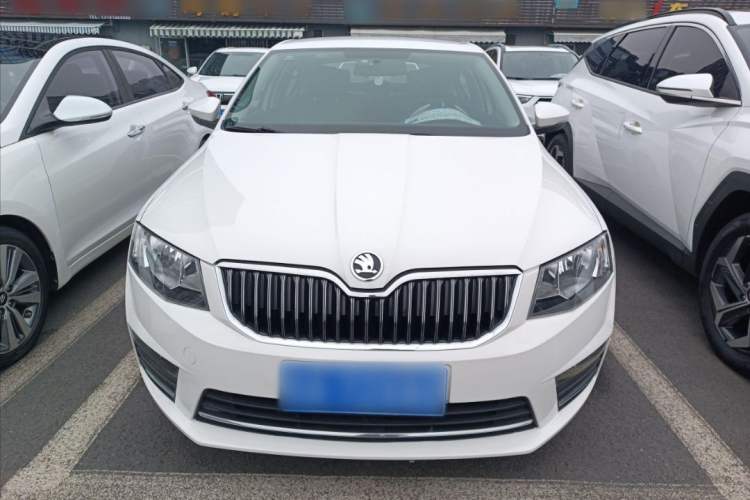 Used Skoda Octavia 2017 1.6L Automatic Chuanxing Edition

