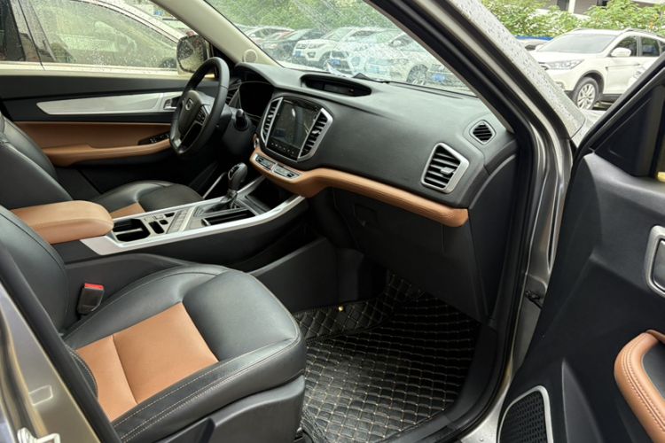 Used Geely Auto Vision X6 2018 1.4T CVT 4G Connected Luxury Version
