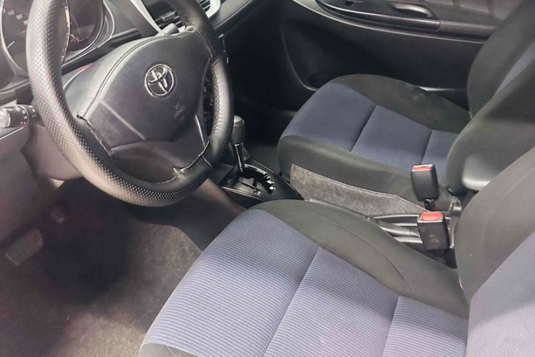 Used Toyota YARiS L 2020 1.5L CVT Leading Edition
