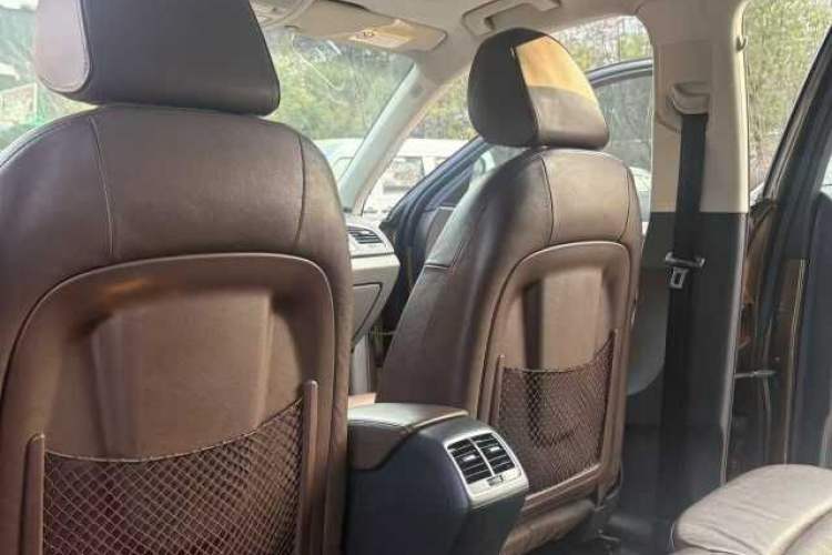 Used Audi Q3 2015 30 TFSI Comfort Model