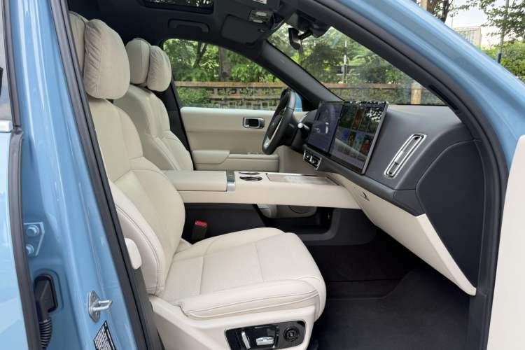 Used Li Auto L7 2024 Ultra Model
