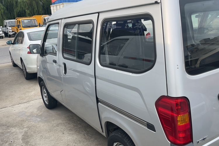 Used Wuling Zhiguang 2020 1.2L Practical Model China VI LSI
