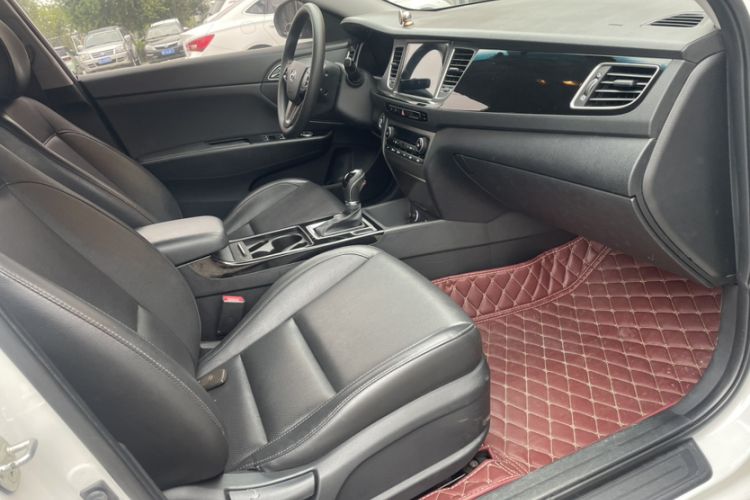 Used Hyundai Mistra 2014 1.8L Automatic Smart GLS
