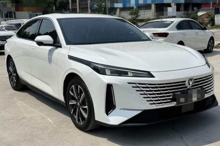 Used Changan Eado DD 2023 Blue Whale NE 1.5T GDI DCT Navigation Model
